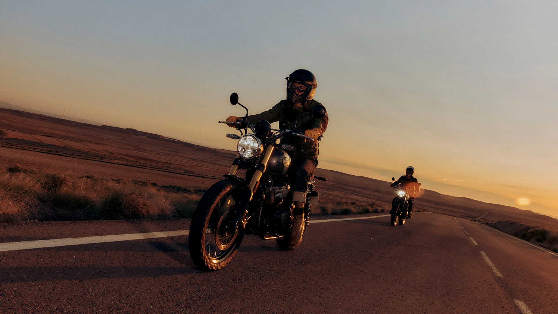 Royal Enfield Bear 650 na cestě – fotografie 4