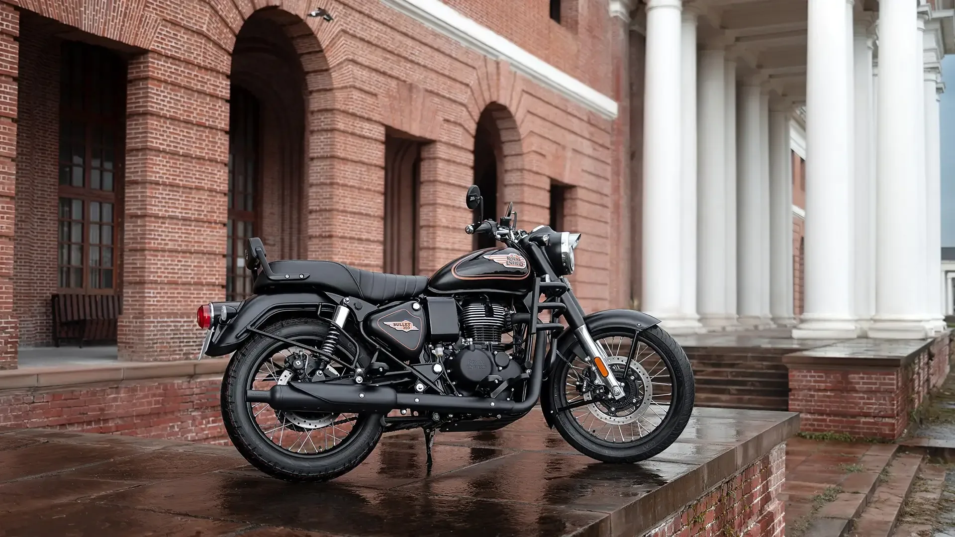 Royal Enfield Bullet 350 – fotografie z galerie 1