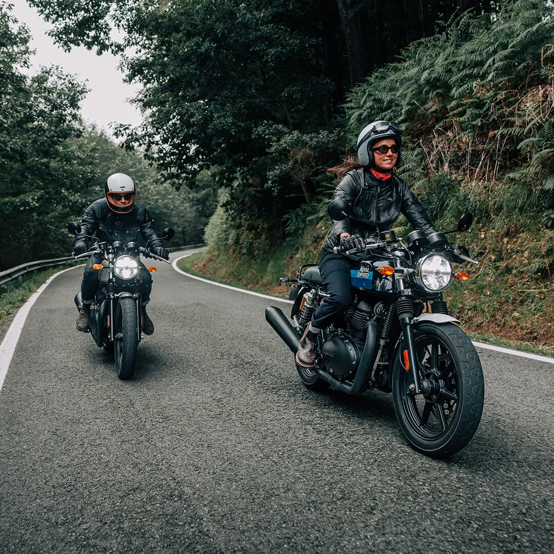Royal Enfield Continental GT 650 unterwegs – Foto 1
