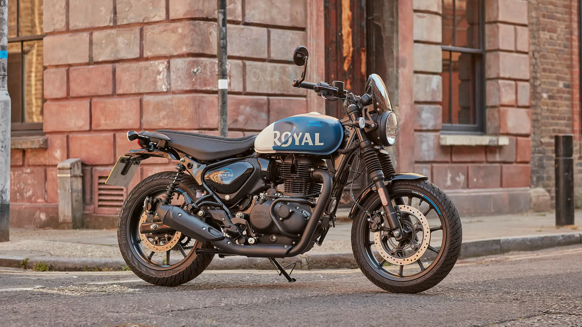 Royal Enfield Hunter 350 na cestě – fotografie 7