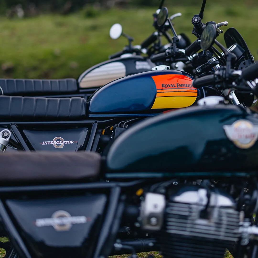 Royal Enfield Interceptor 650 na cestě – fotografie 2