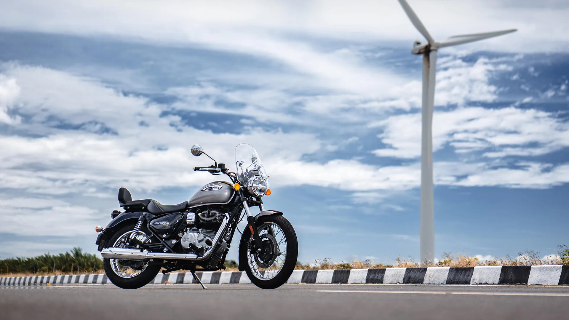 Royal Enfield Meteor 350 na cestě – fotografie 3