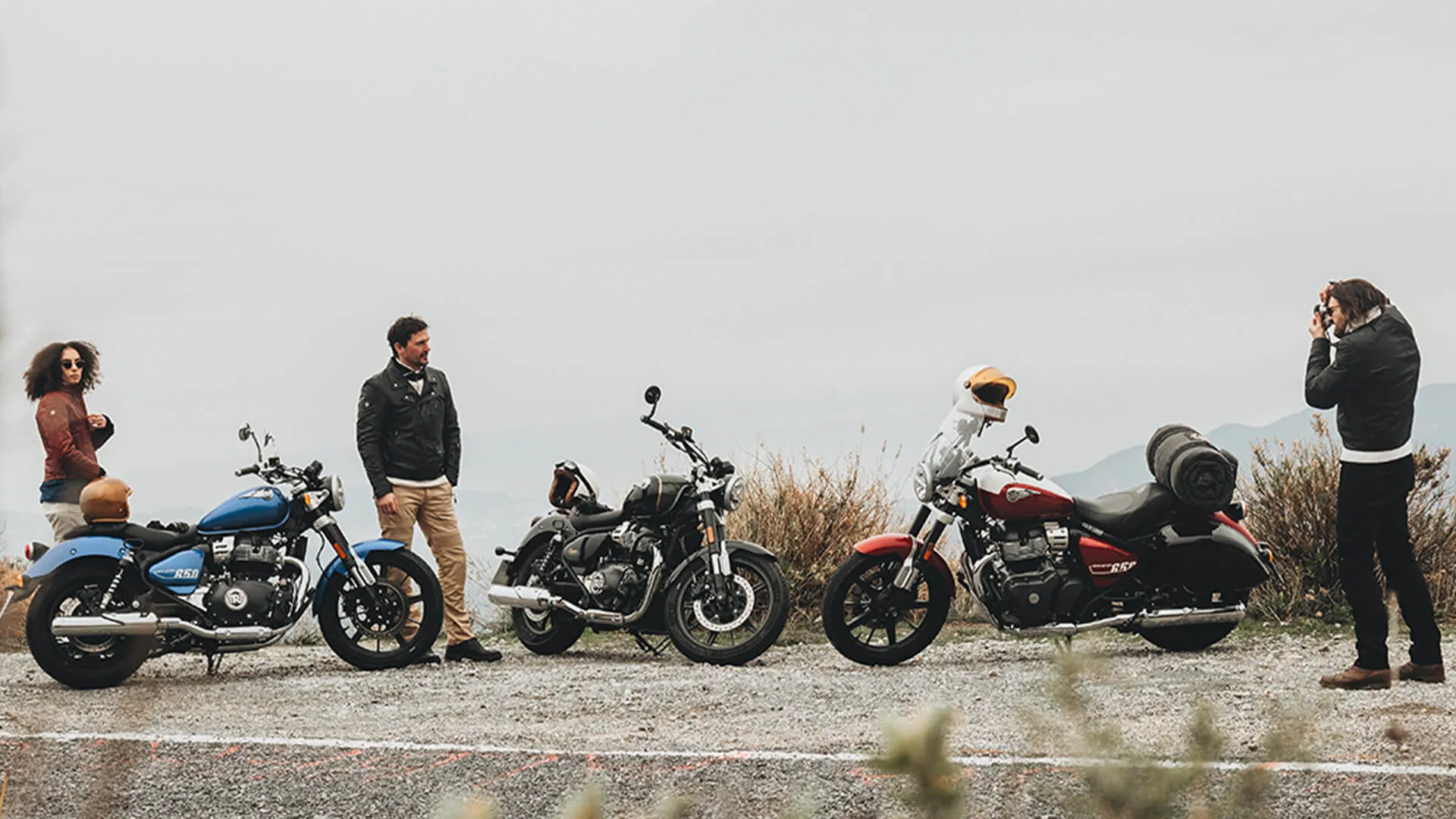 Royal Enfield Super Meteor 650 na cestě – fotografie 3